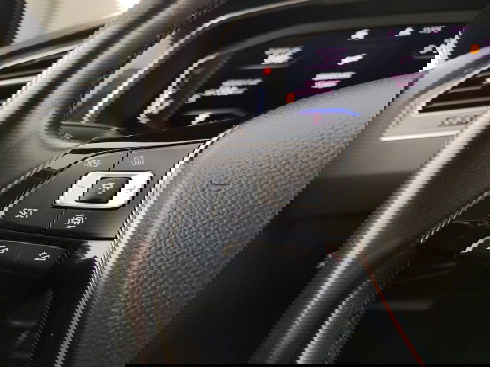 Volkswagen Tiguan usata a Massa-Carrara (13)