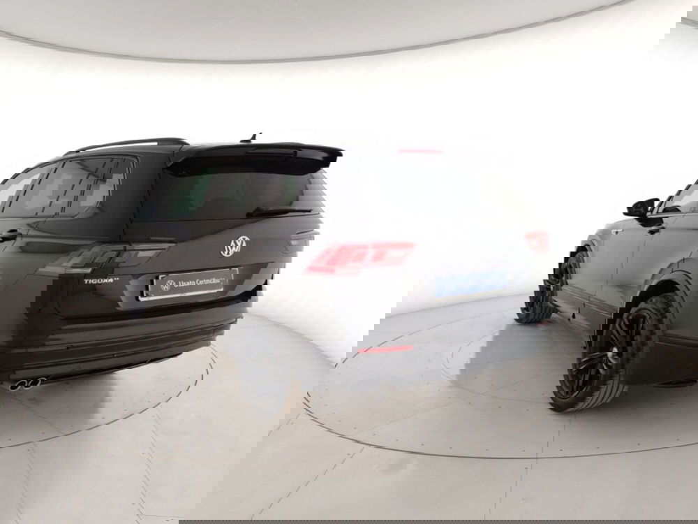 Volkswagen Tiguan usata a Massa-Carrara (2)