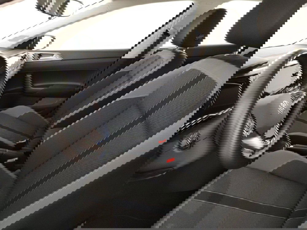 Volkswagen Polo usata a Massa-Carrara (7)