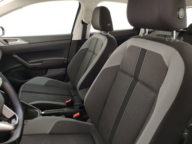 Volkswagen Polo usata a Massa-Carrara (9)