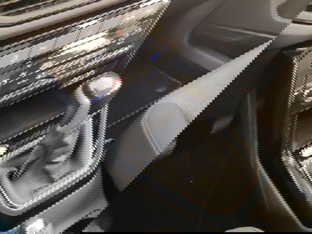 Volkswagen T-Cross usata a Massa-Carrara (11)