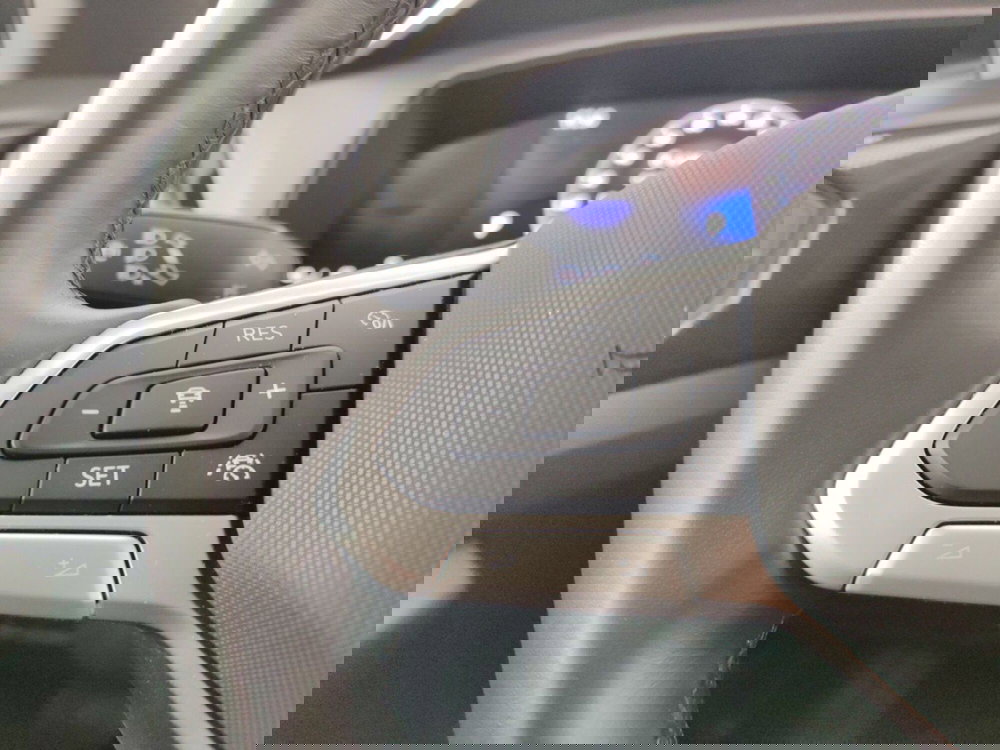 Volkswagen T-Cross usata a Massa-Carrara (14)