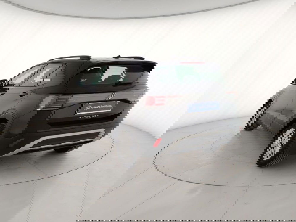 Volkswagen T-Cross usata a Massa-Carrara (2)