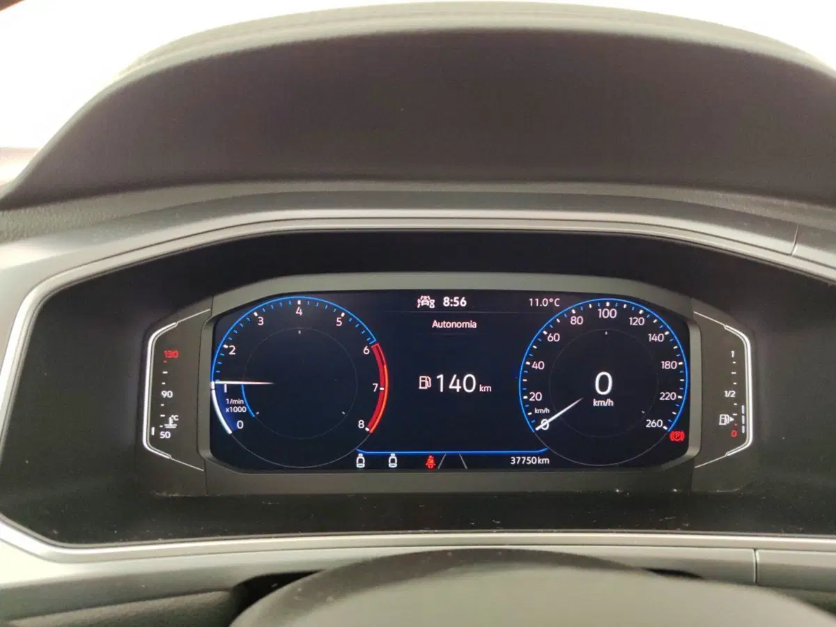 Volkswagen T-Roc Cabrio usata a Massa-Carrara (16)