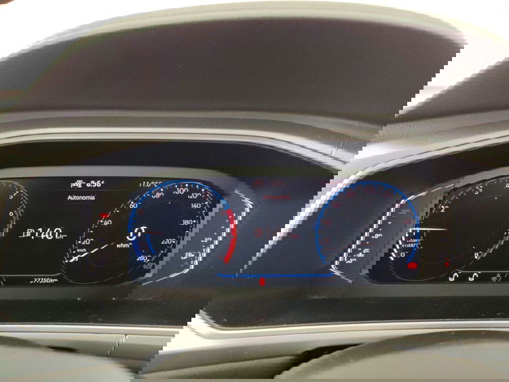 Volkswagen T-Roc Cabrio usata a Massa-Carrara (16)