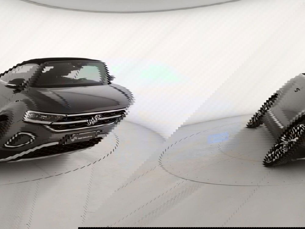 Volkswagen T-Roc Cabrio usata a Massa-Carrara (4)