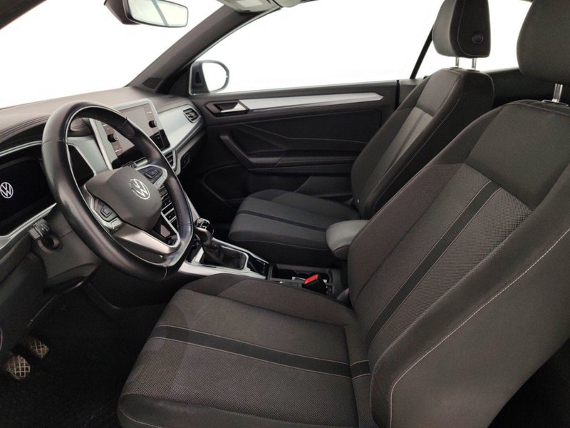 Volkswagen T-Roc Cabrio usata a Massa-Carrara (7)