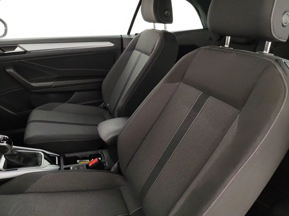 Volkswagen T-Roc Cabrio usata a Massa-Carrara (9)