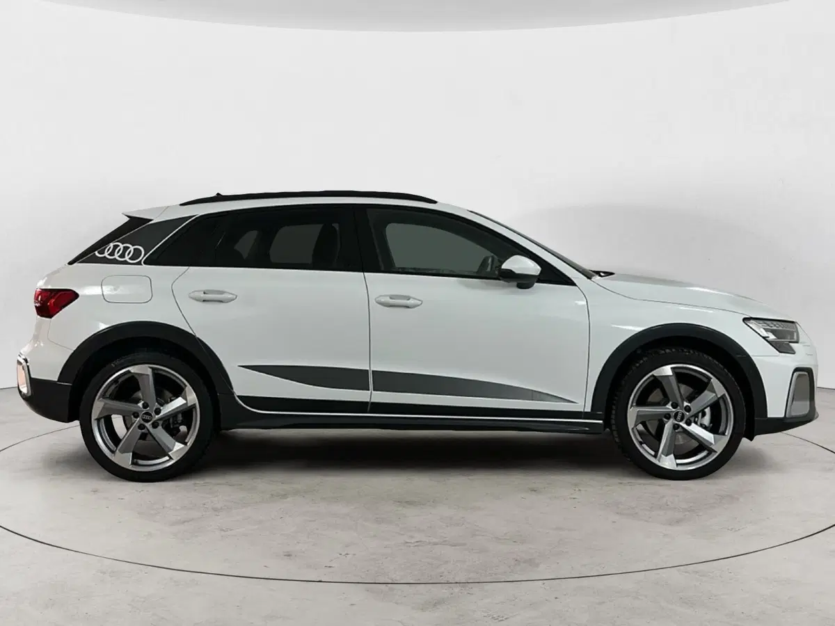 Audi A3 allstreet usata a Caserta (3)
