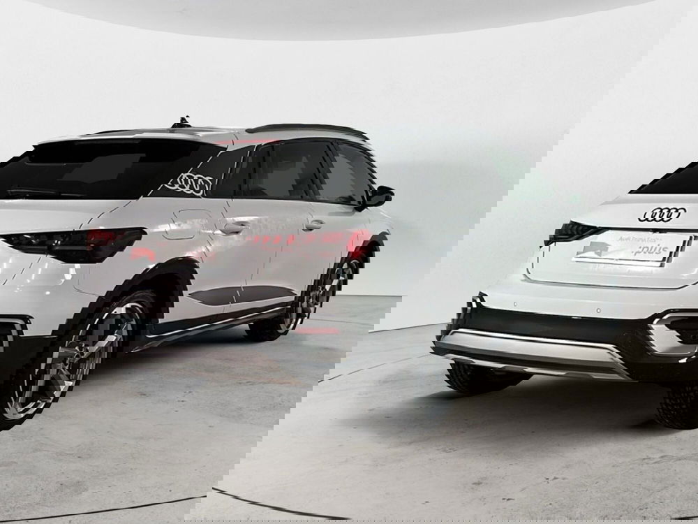 Audi A3 allstreet usata a Caserta (4)