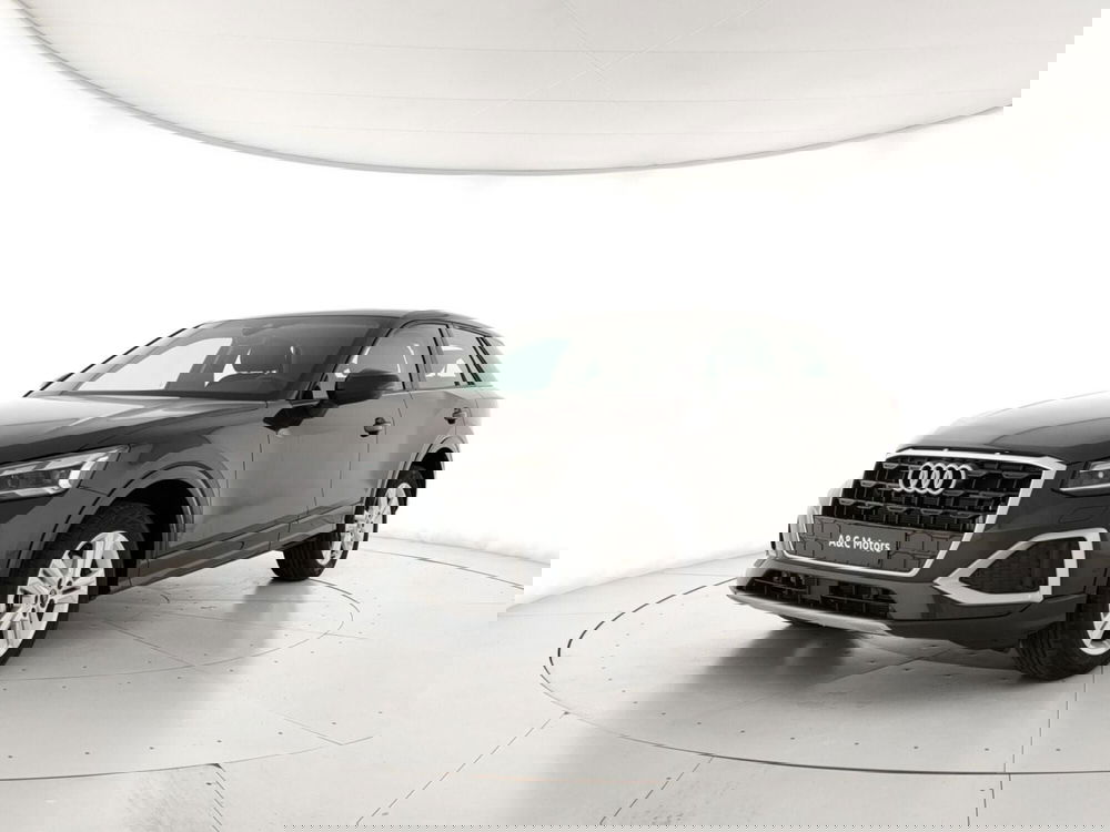 Audi Q2 nuova a Napoli