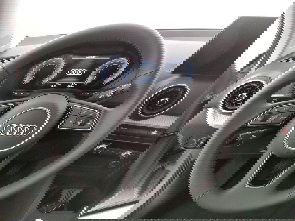 Audi Q2 nuova a Napoli (12)