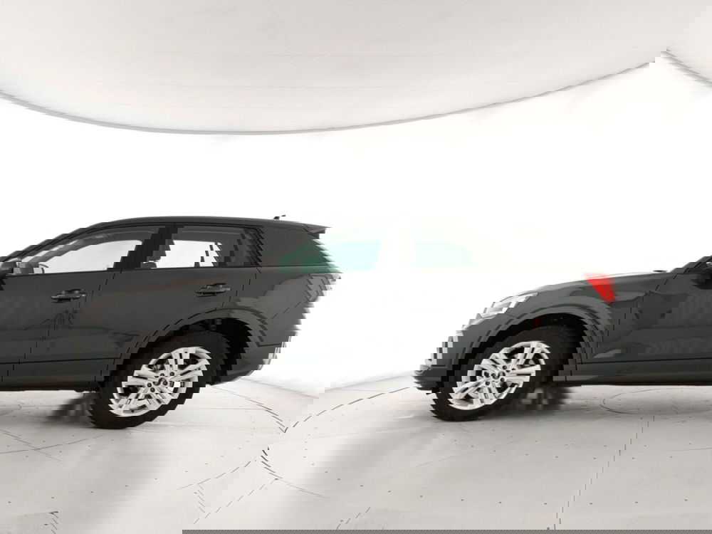 Audi Q2 nuova a Napoli (2)