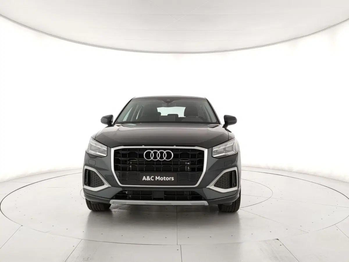 Audi Q2 nuova a Napoli (4)
