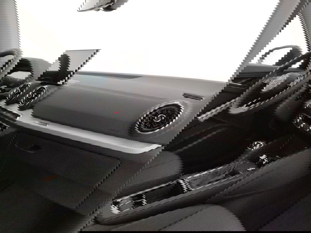 Audi Q2 nuova a Napoli (7)