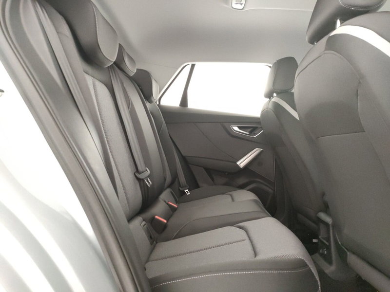 Audi Q2 nuova a Napoli (10)