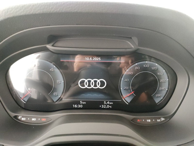 Audi Q2 nuova a Napoli (15)