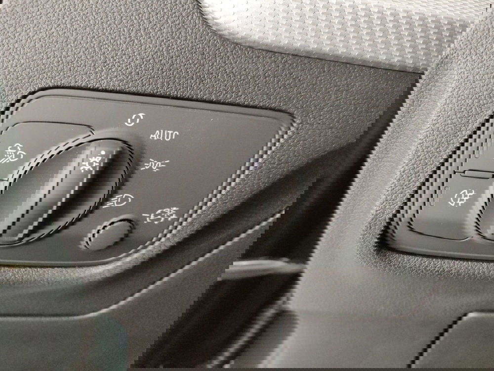 Audi Q2 nuova a Napoli (12)