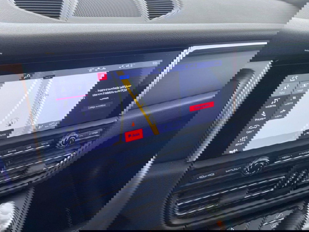 Porsche Macan usata a Perugia (11)