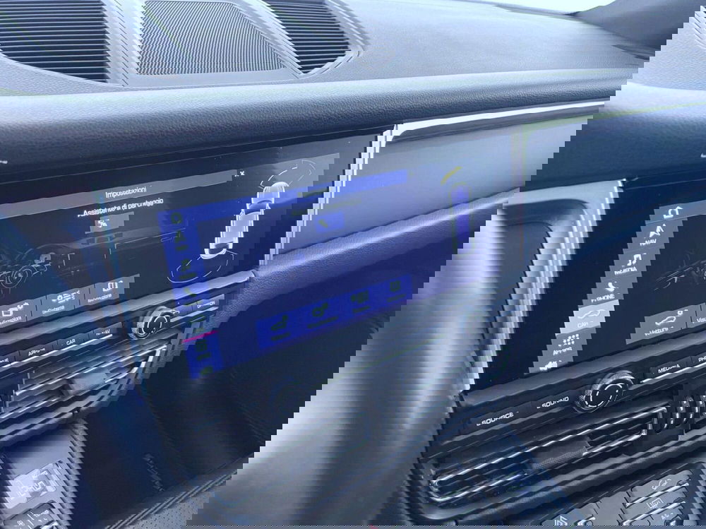 Porsche Macan usata a Perugia (12)