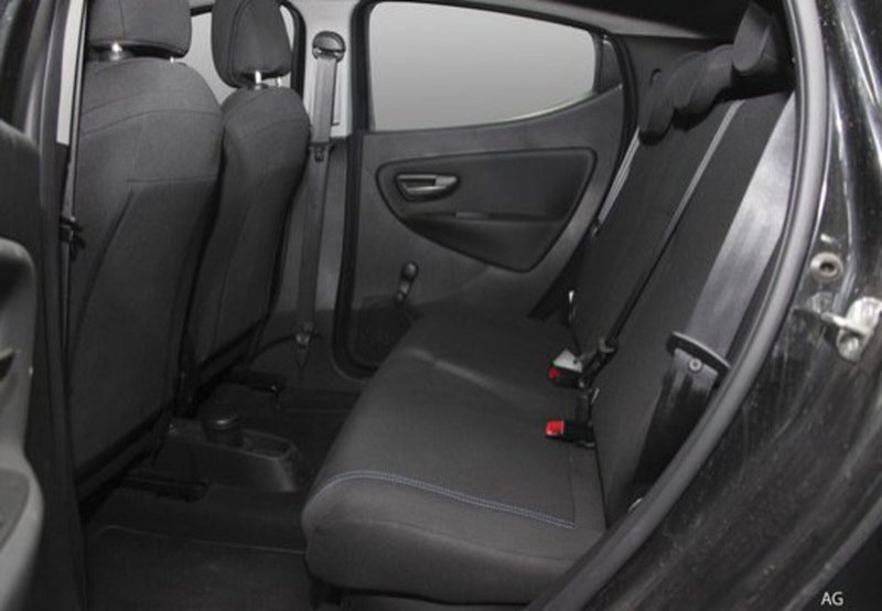 Lancia Ypsilon usata a Palermo (4)