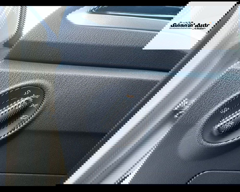 Volkswagen T-Roc usata a Lucca (15)