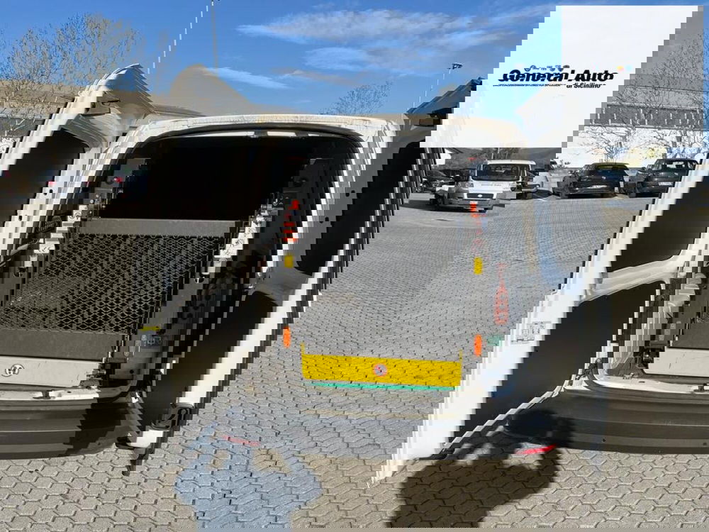 Volkswagen Veicoli Commerciali Caddy usata a Lucca (17)