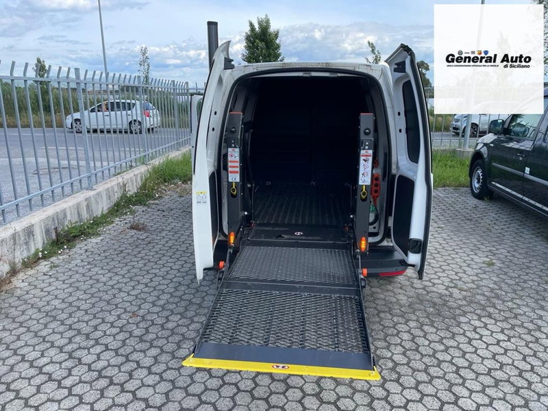 Volkswagen Veicoli Commerciali Caddy usata a Lucca (19)