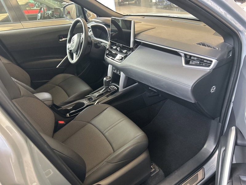 Toyota Corolla Cross Hybrid usata a Bergamo (8)