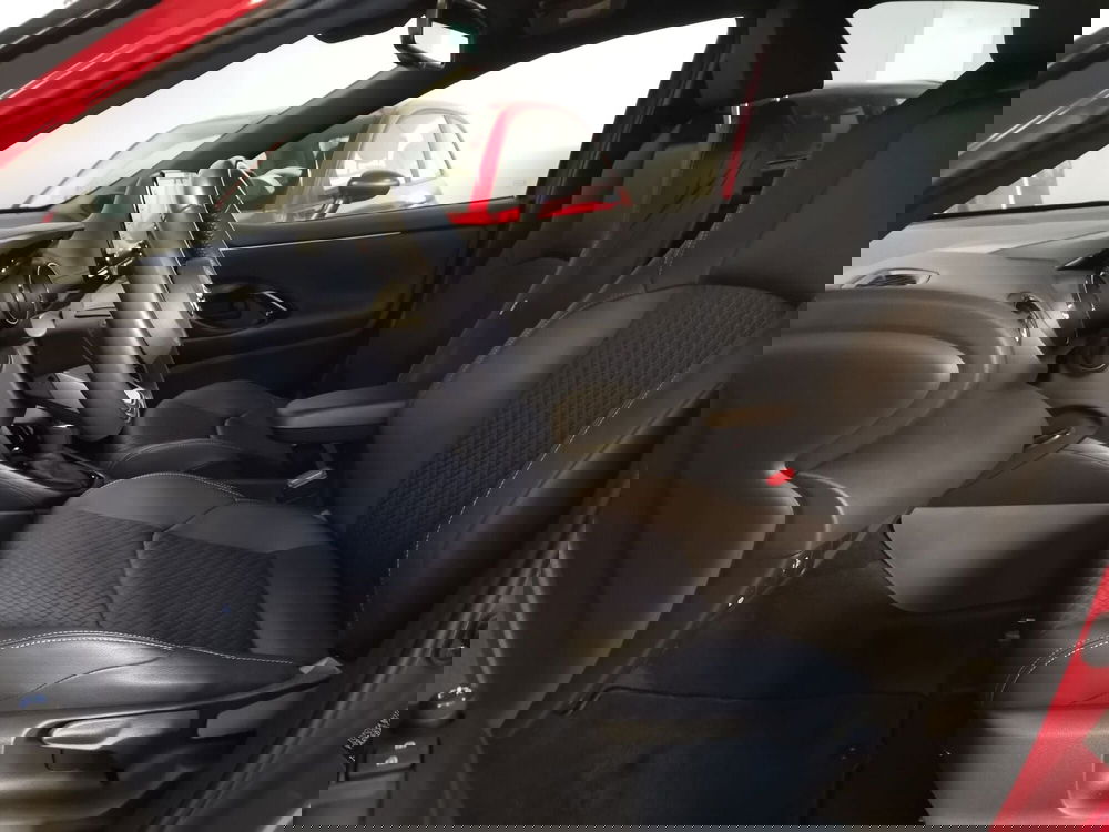 Toyota Yaris usata a Bergamo (12)