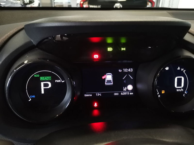 Toyota Yaris usata a Bergamo (13)