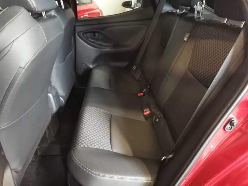 Toyota Yaris usata a Bergamo (19)