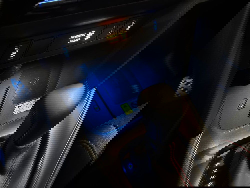 Toyota Yaris Cross usata a Pistoia (17)