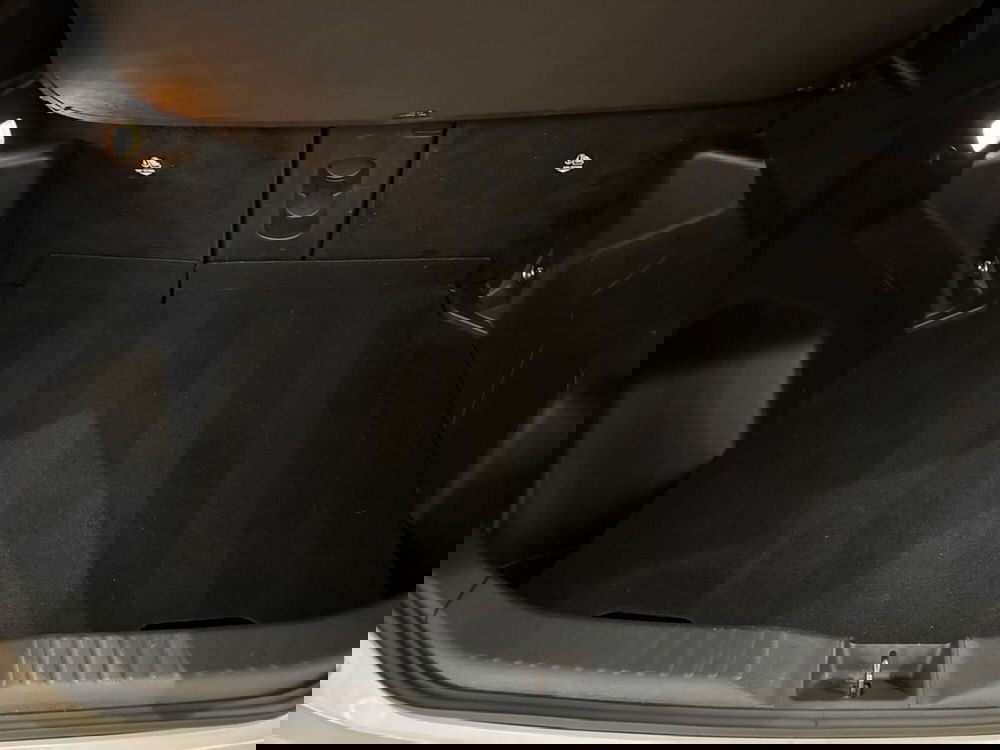 Toyota Yaris Cross usata a Pistoia (8)