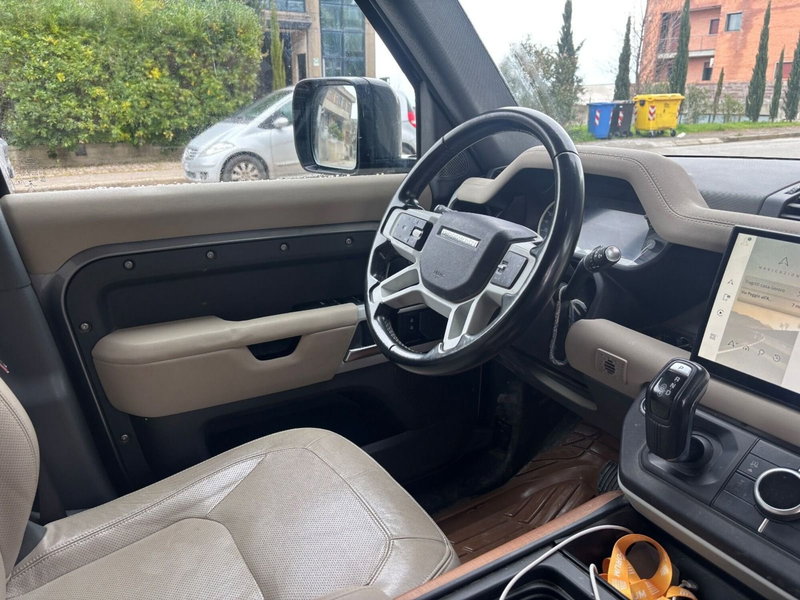 Land Rover Defender usata a Firenze (13)