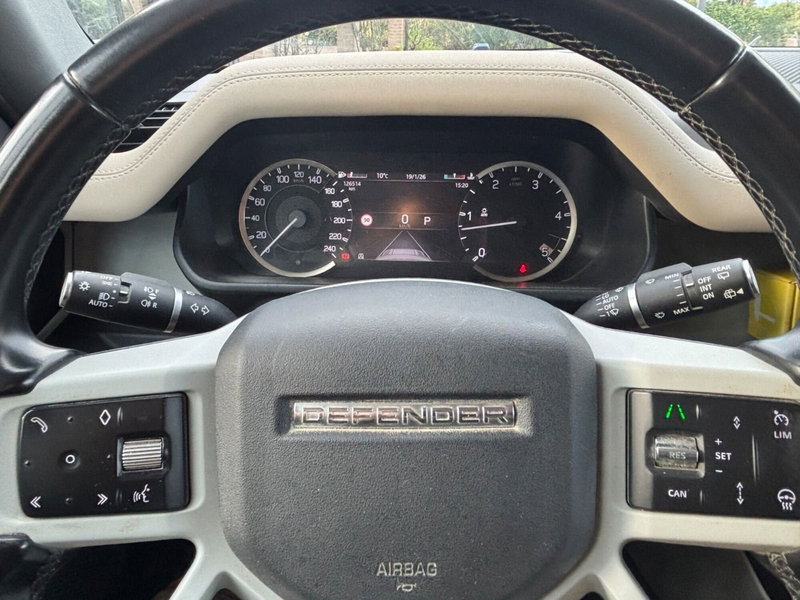 Land Rover Defender usata a Firenze (15)