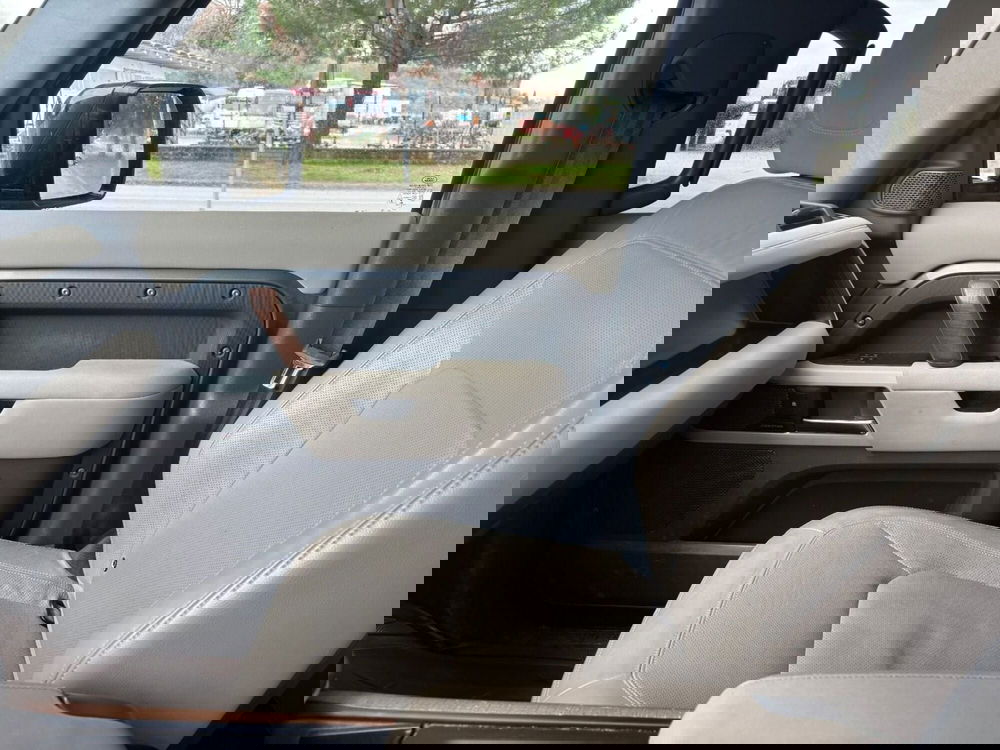 Land Rover Defender usata a Firenze (3)