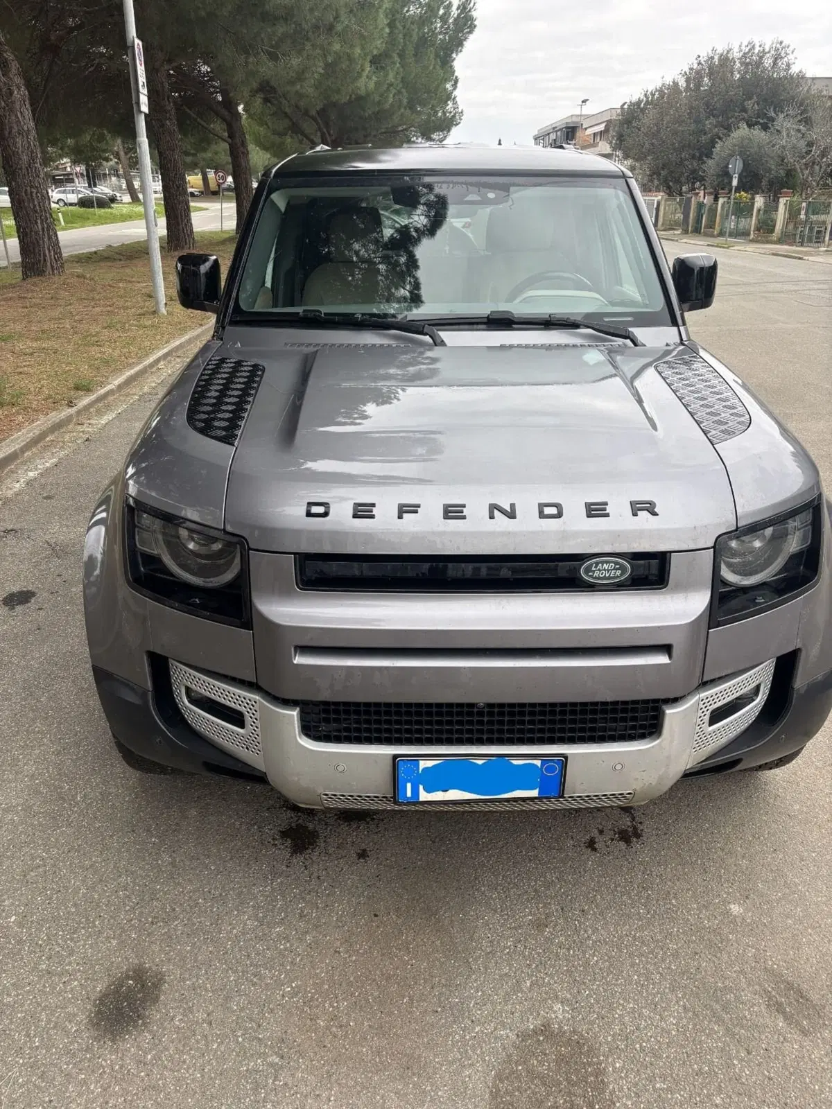Land Rover Defender usata a Firenze (7)