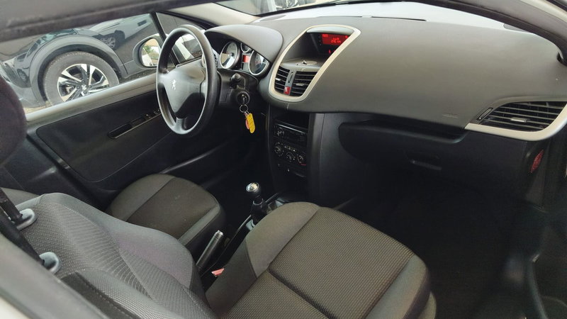 Peugeot 207 usata a Firenze (11)