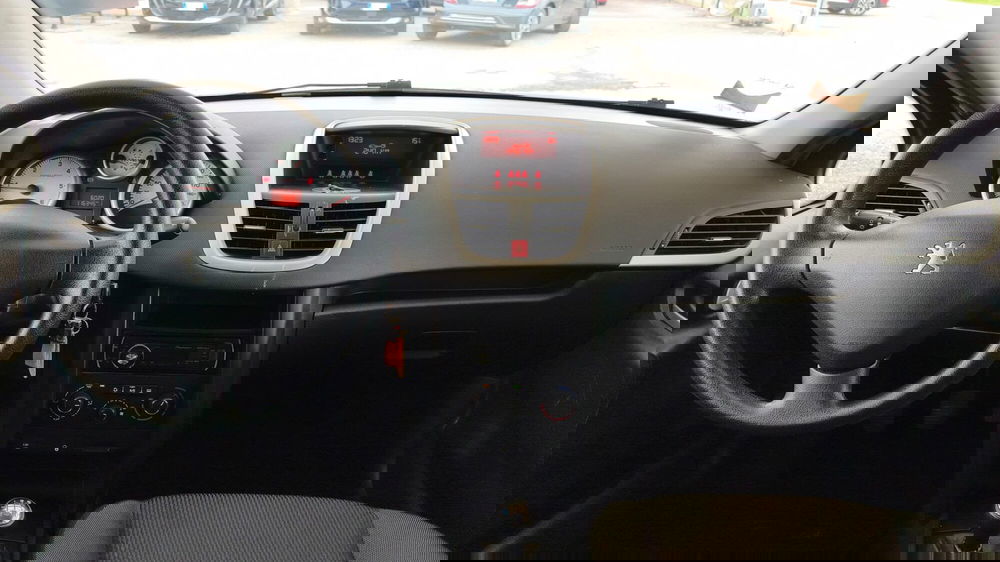 Peugeot 207 usata a Firenze (20)