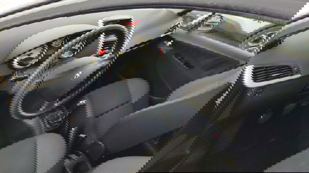 Peugeot 207 usata a Firenze (4)