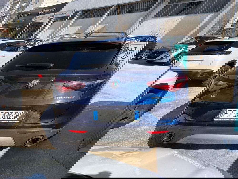 Alfa Romeo Stelvio usata a Frosinone (4)