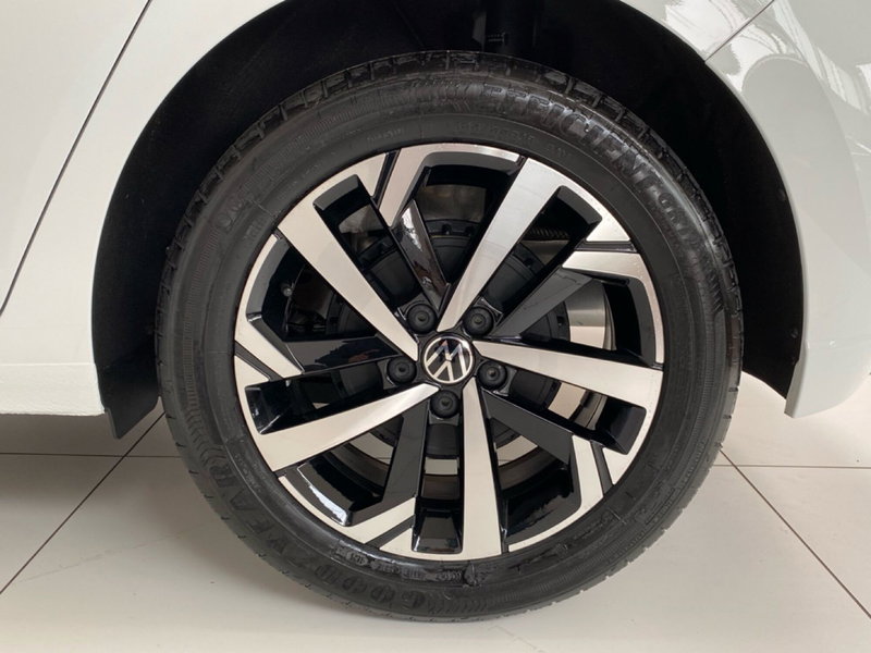 Volkswagen Polo nuova a Lodi (10)