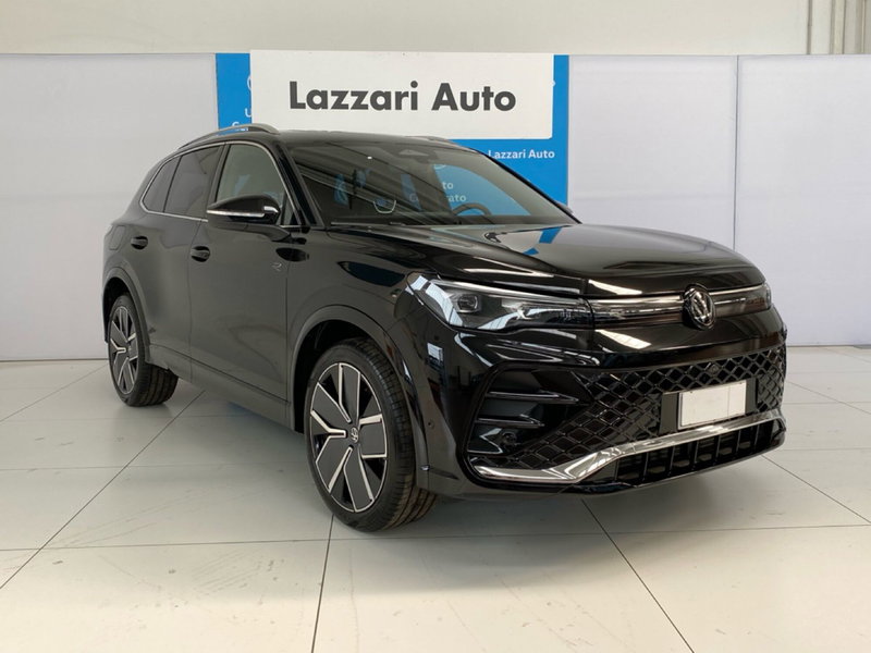Volkswagen Tiguan nuova a Lodi (3)