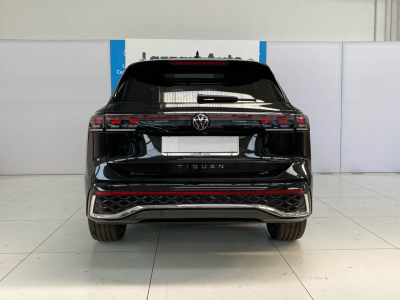 Volkswagen Tiguan nuova a Lodi (5)