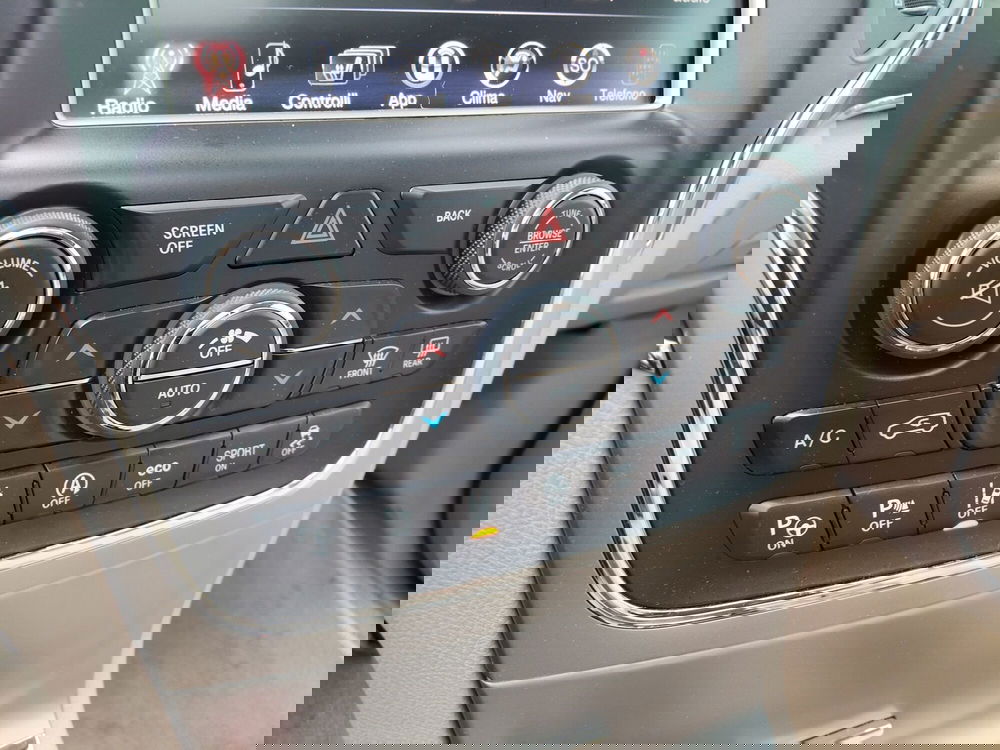 Jeep Grand Cherokee usata a Modena (14)