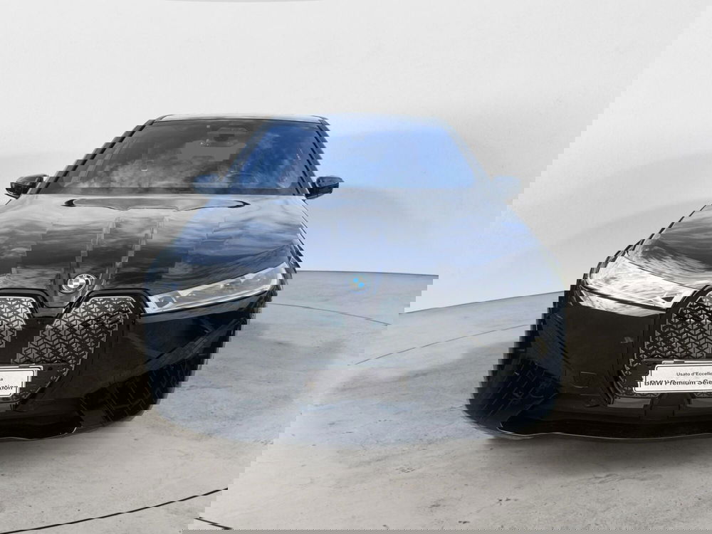 BMW iX usata  (2)