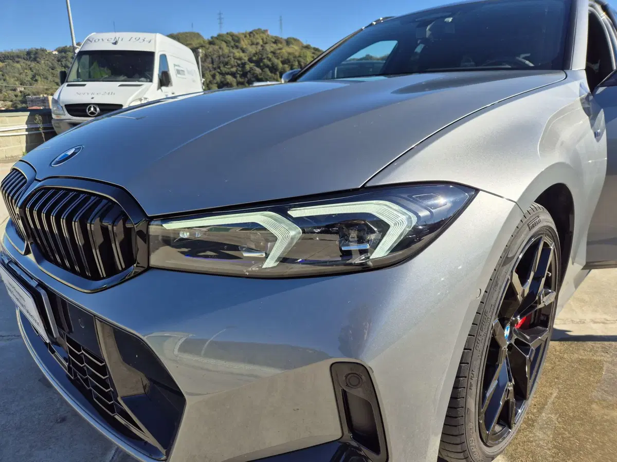 BMW Serie 3 Touring usata  (18)