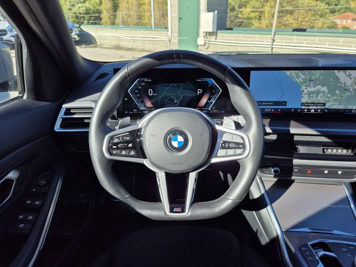 BMW Serie 3 Touring usata  (19)