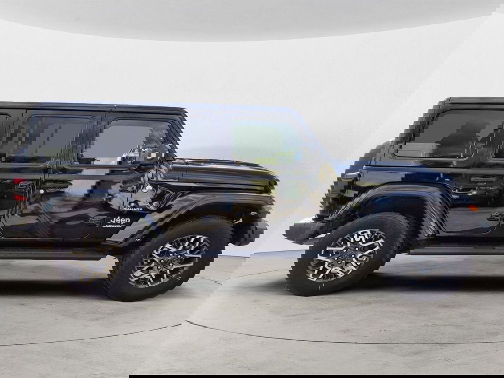 Jeep Wrangler Unlimited usata  (5)